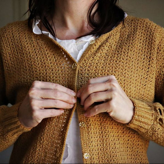 Vest met madeliefjesketting