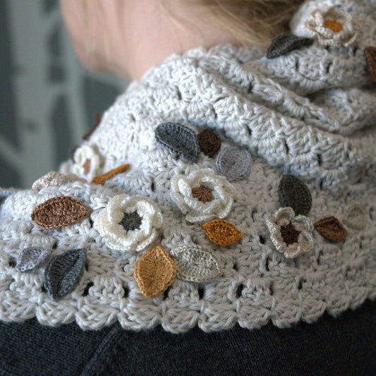 Toffee Garden Cowl