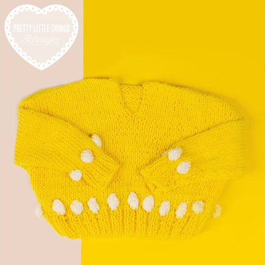 Pretty Little Things 04 - Trui met madeliefjesstippen