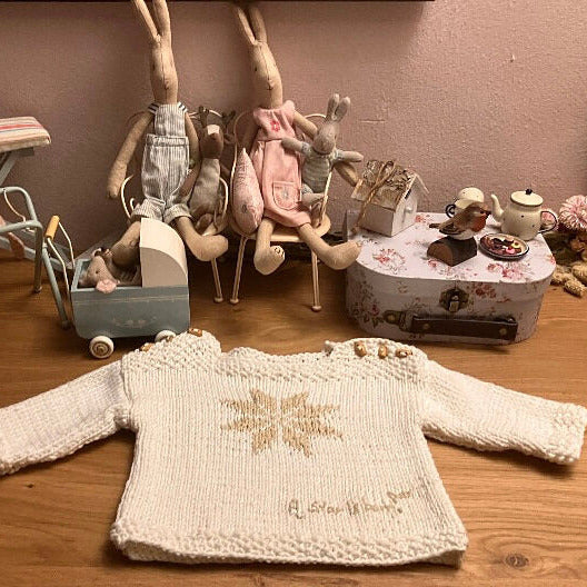 Een trui met de tekst "A Star is Born"