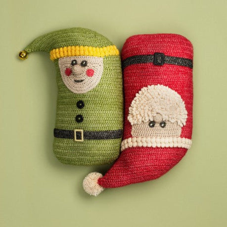 YARN 6 - Christmas Cuddles