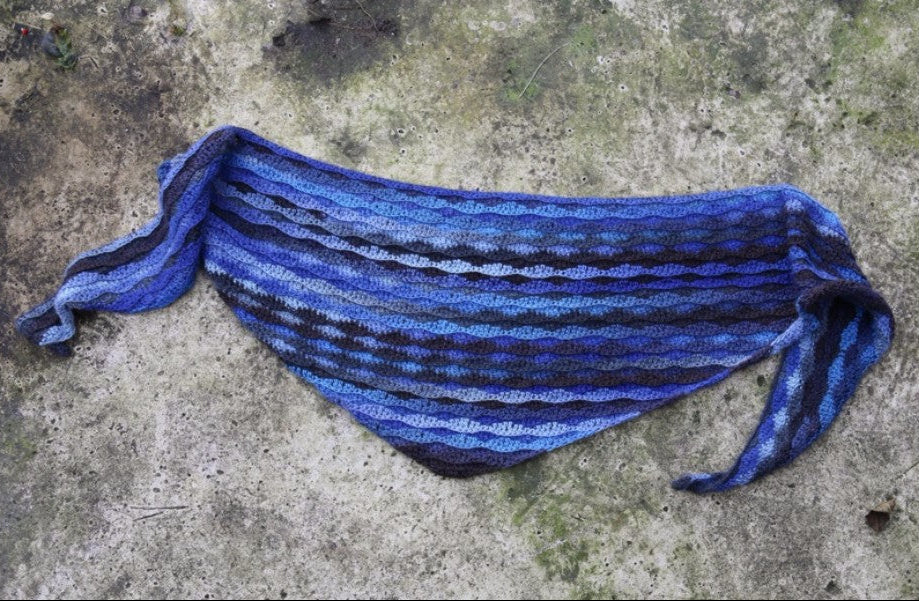 Monday Blues Shawl