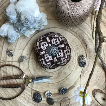 Biscornu Brown Agate