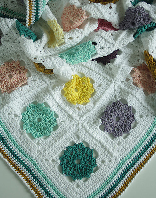 Field of Daisies Blanket