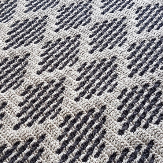 Dark Wave Throw