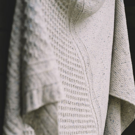 Bee Calm Shawl