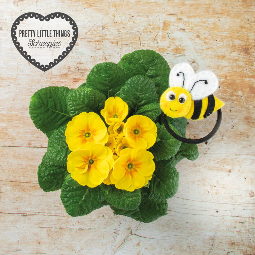 Pretty Little Things 25 - Bee Hair Accessory