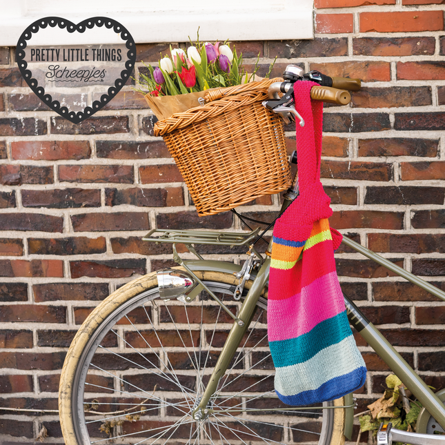 Pretty Little Things 39 - Knitted Loop Bag
