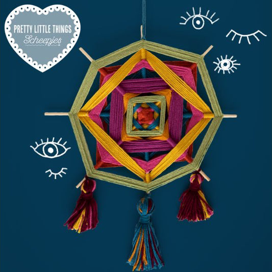 Pretty Little Things 07 - Autumn's Eye Hanger