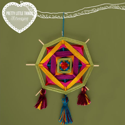 Pretty Little Things 07 - Autumn's Eye Hanger