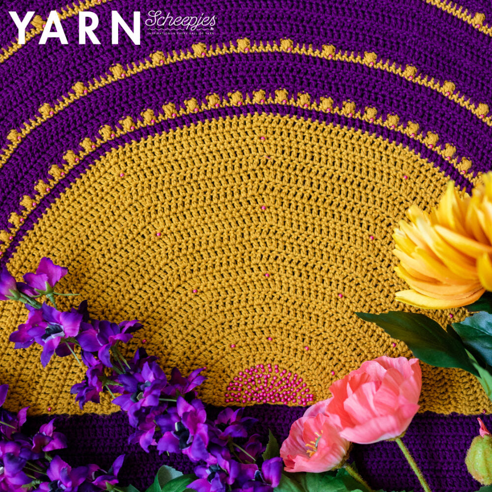 YARN 11 - Blooming Wrap