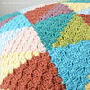 C2C Pastel Driehoeken Kussen
