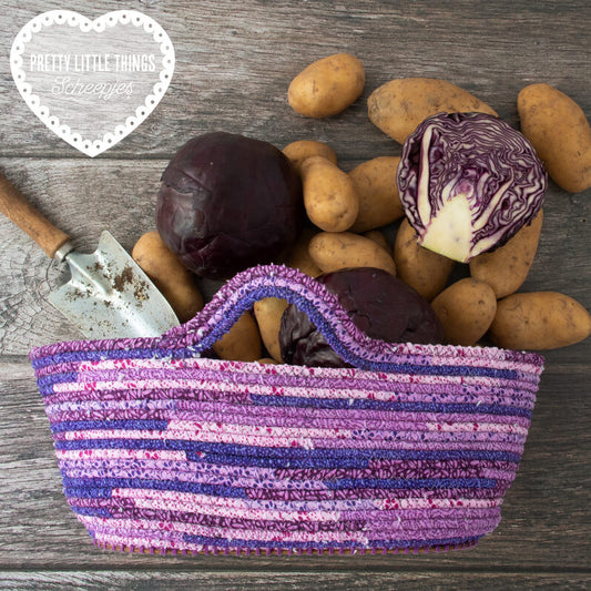 Pretty Little Things 19 - Crop Collector