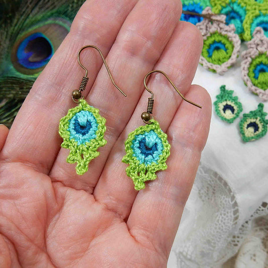 Barhin Peacock Feather Motif