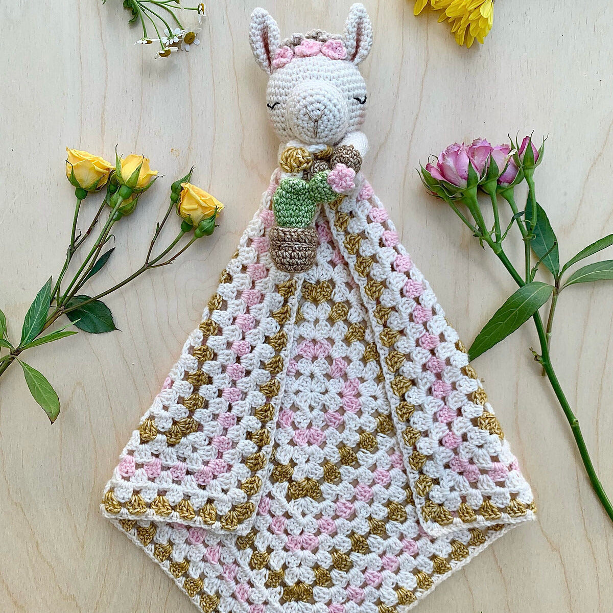 Dolly the Llama Lovey
