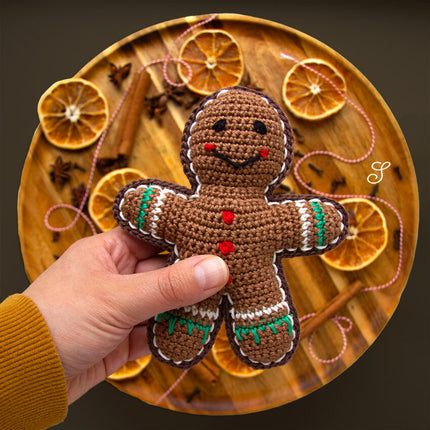 Pretty Little Things 10 - Gingerbread