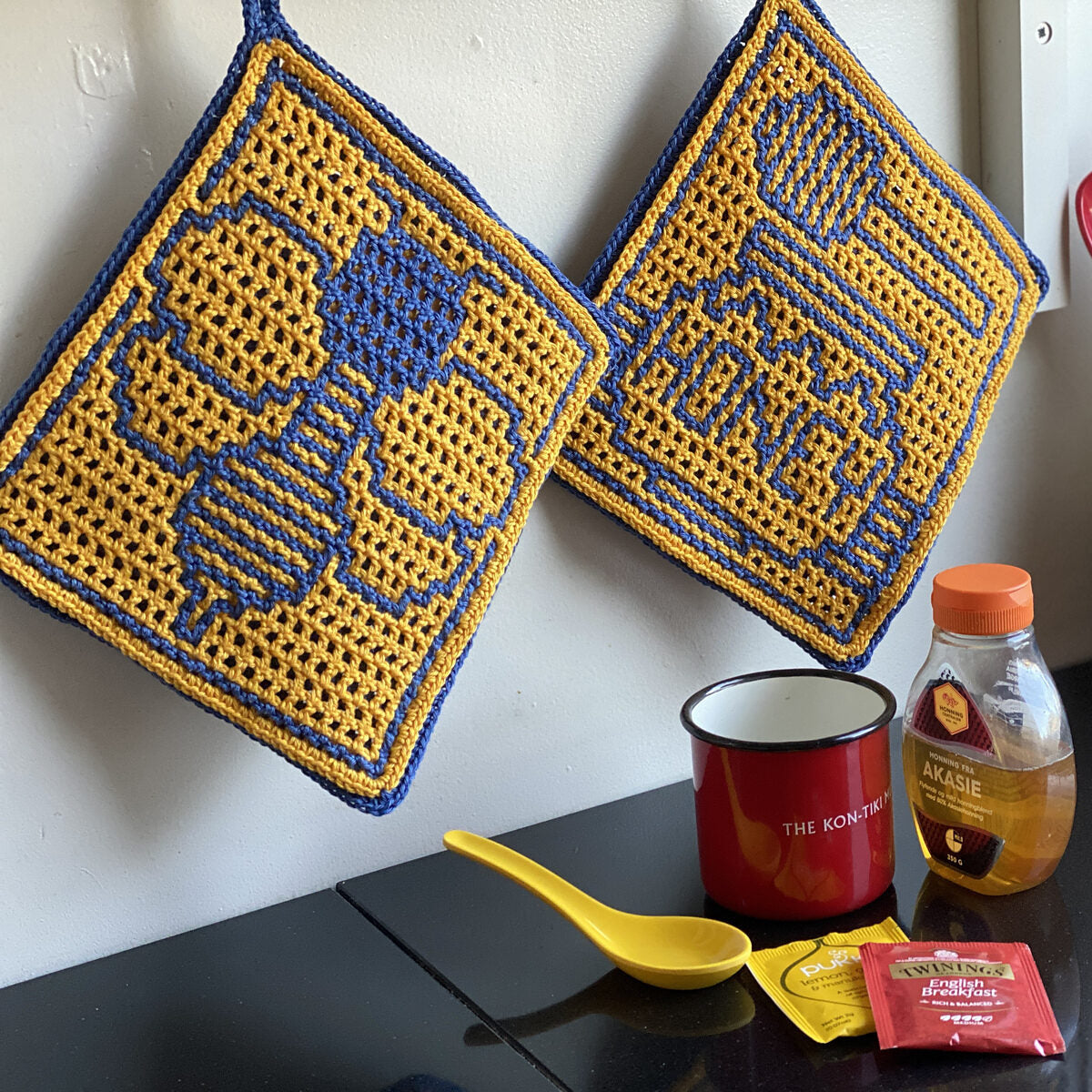 Astrid's Honey Bee Potholders