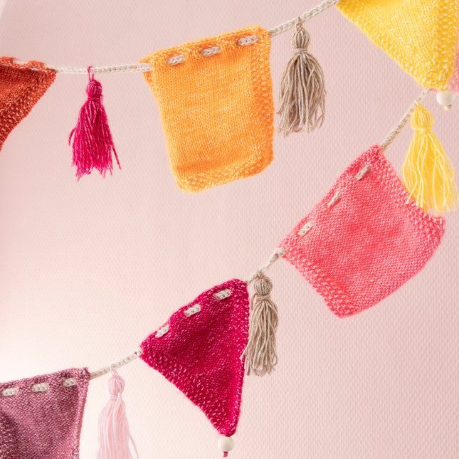 Manifest Bunting