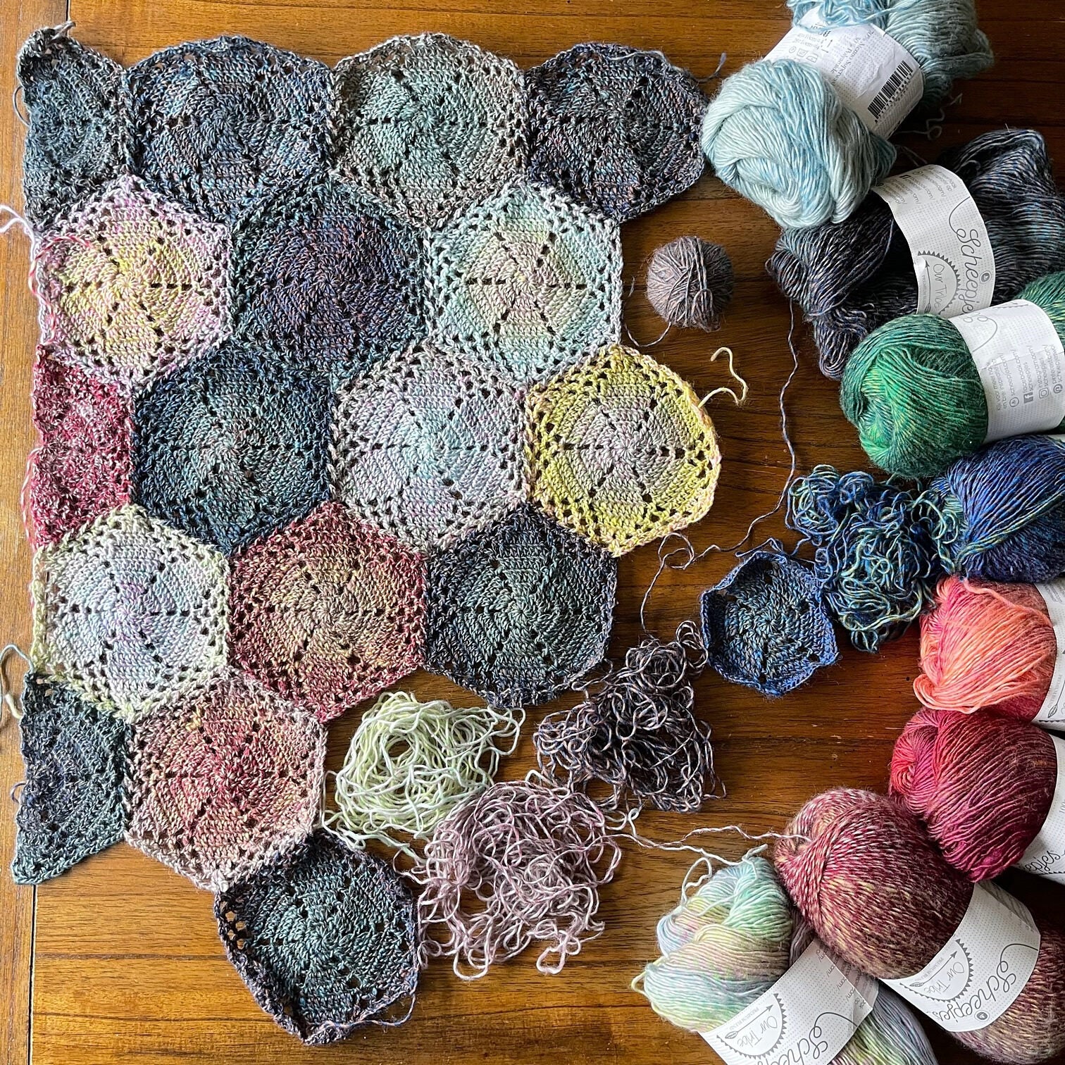 Lacy Hexagons Blanket