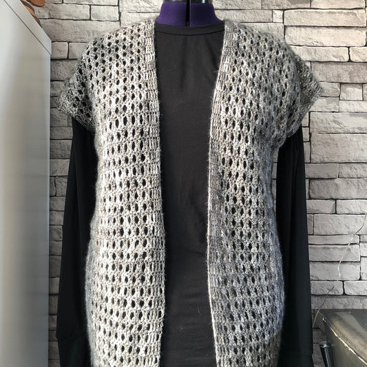 Mouwloos vest met bandjes