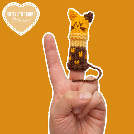 Pretty Little Things 12 - Kitty Fingers