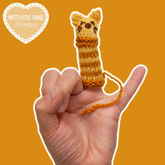 Pretty Little Things 12 - Kitty Fingers