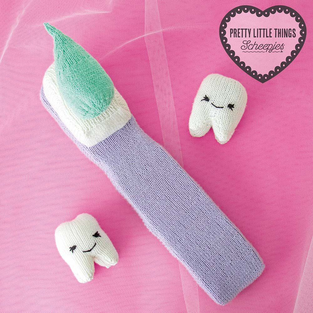 Pretty Little Things 36 - Knitted Tooth & Toothbrush Set