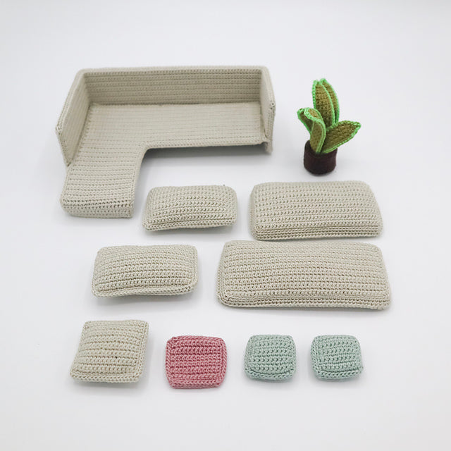 Dollhouse Couch
