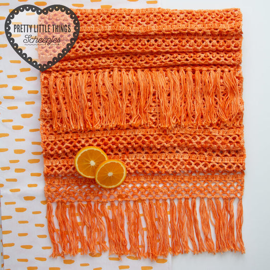 Pretty Little Things 16 - Zesty Scarf