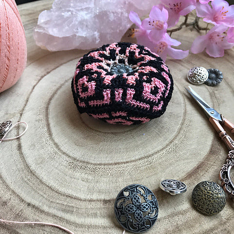 Biscornu Rose Quartz