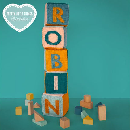 Pretty Little Things 02 - Build Your Name Blocks