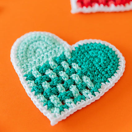 Hygge Scandinavian Hearties Motif