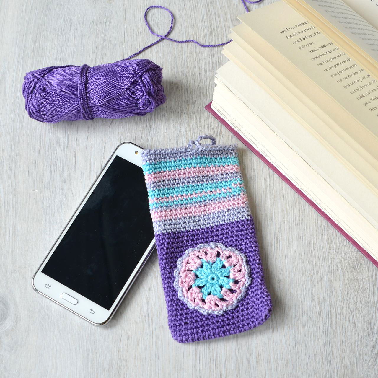 Telefoonhoesje met geheime parel