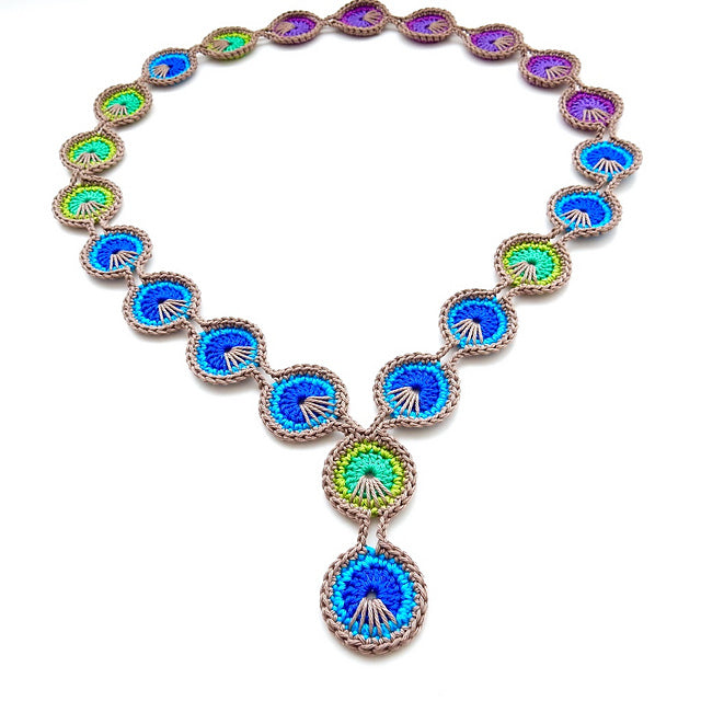 Pauwenoog ketting