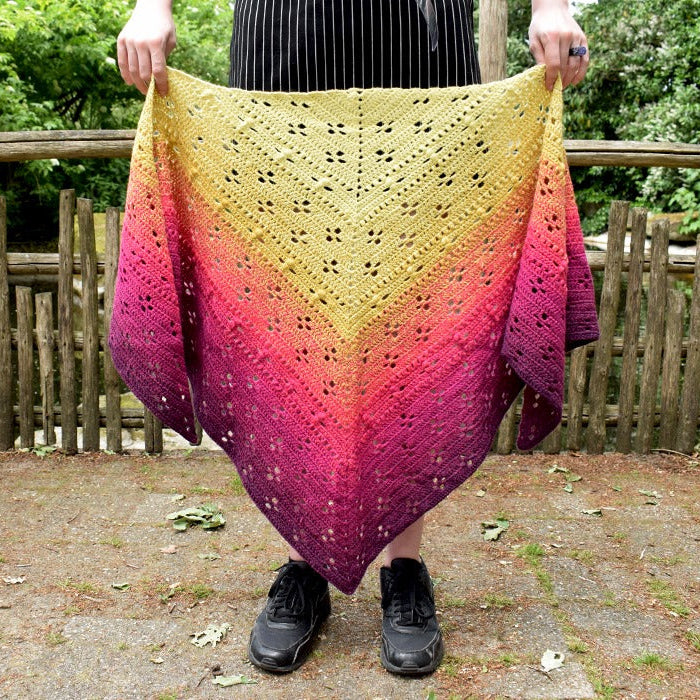 Plum Trees & Bees Shawl