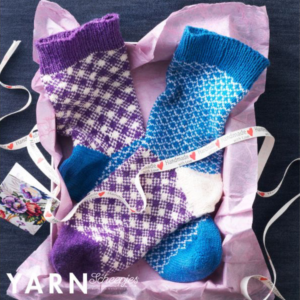 YARN 8 - Earl Grey Socks