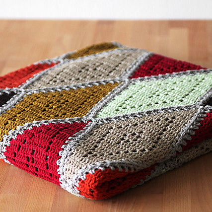 Spicy Diamond Blanket