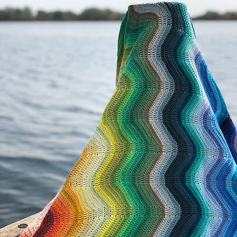 Wacky Wave Blanket